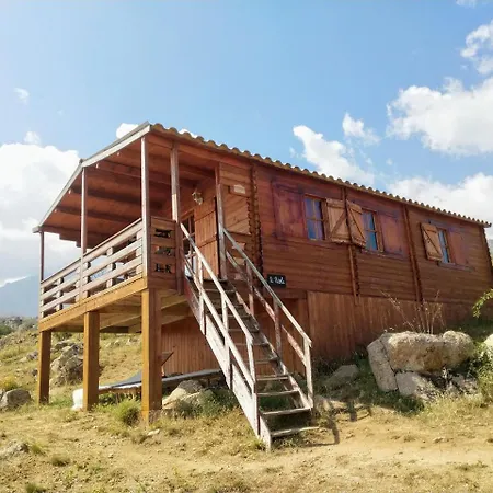 Les De Lozzi Chalet *