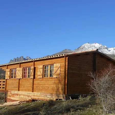 Les De Lozzi Chalet *